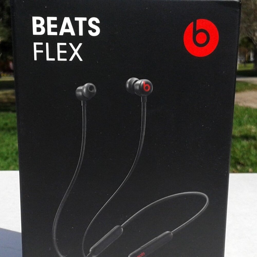 Beats Flex Earbuds